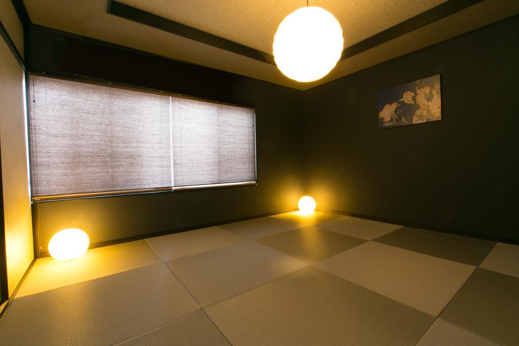 京都市 ホスタ二条 葵ヴィラ エクステリア 写真